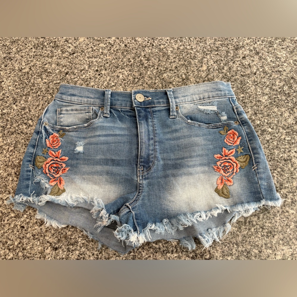 Mudd Blue Jean Shorts with Floral Embroidery